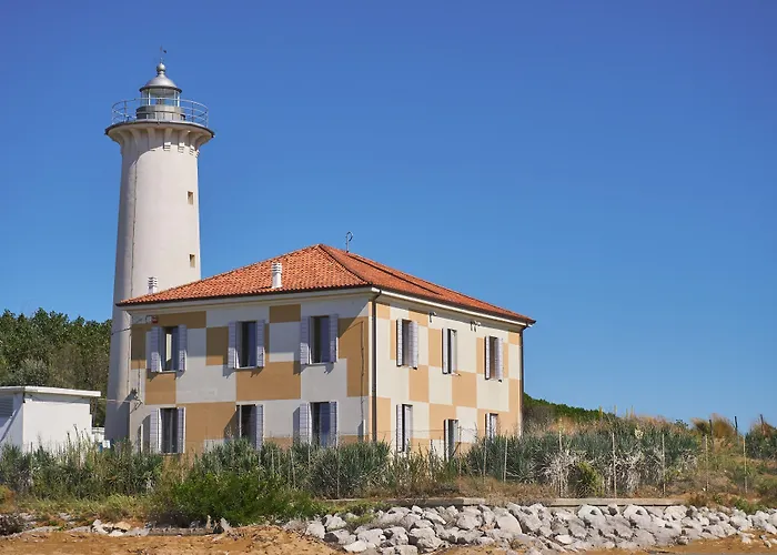 Cozy And Modern Front Bibione