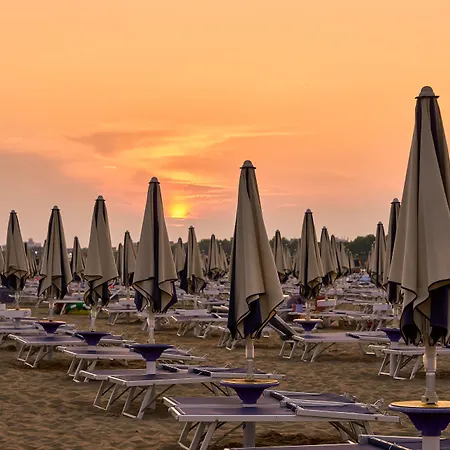 Cozy And Modern Front * Bibione