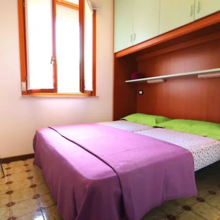 Apartment Cozy And Modern Front