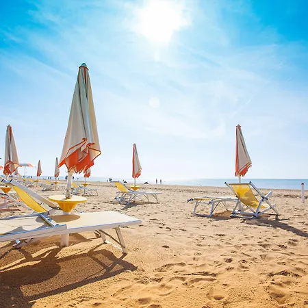 Cozy And Modern Front Lejlighed Bibione