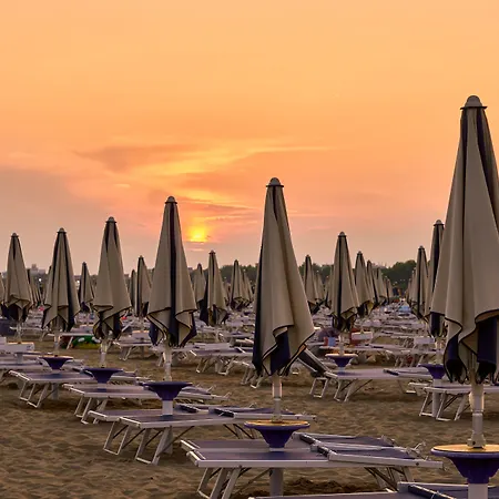 Cozy And Modern Front * Bibione